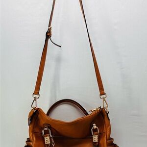 Chic Brown Leather Shoulder Bag
